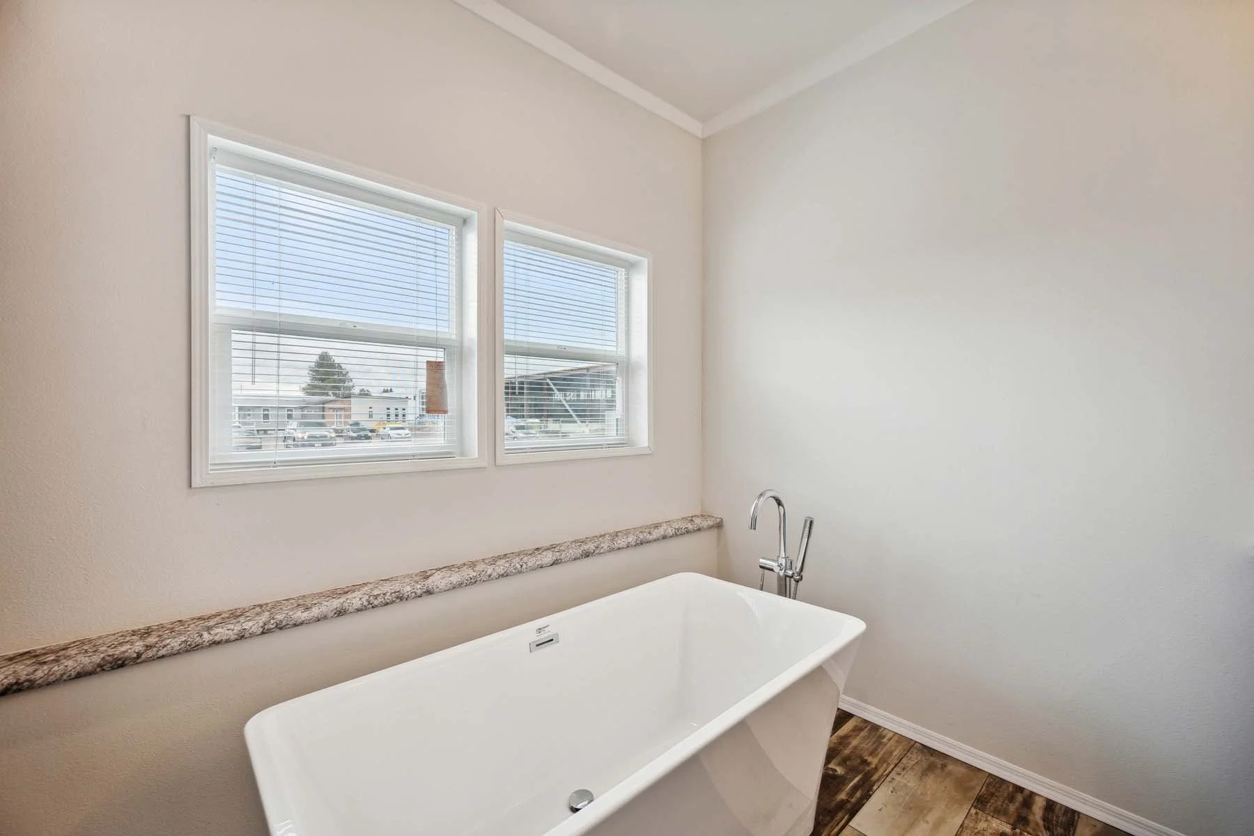 Bathroom option photo 4