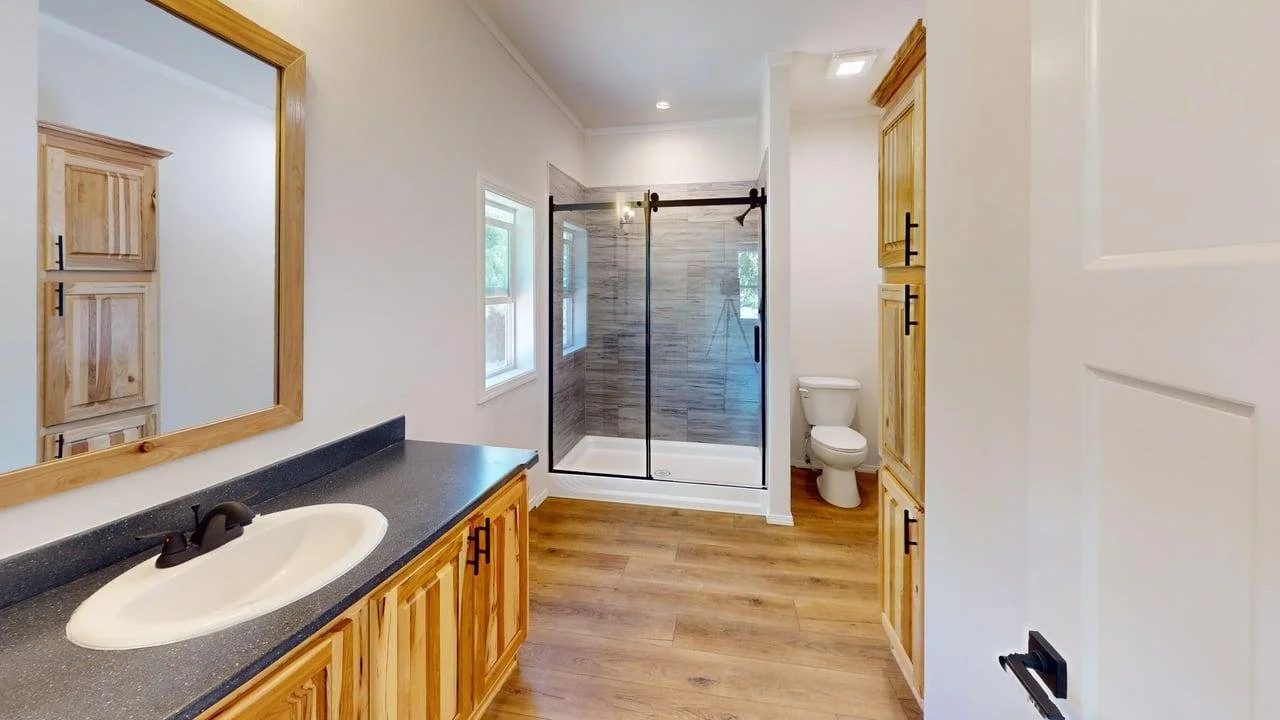 Bathroom option photo 20