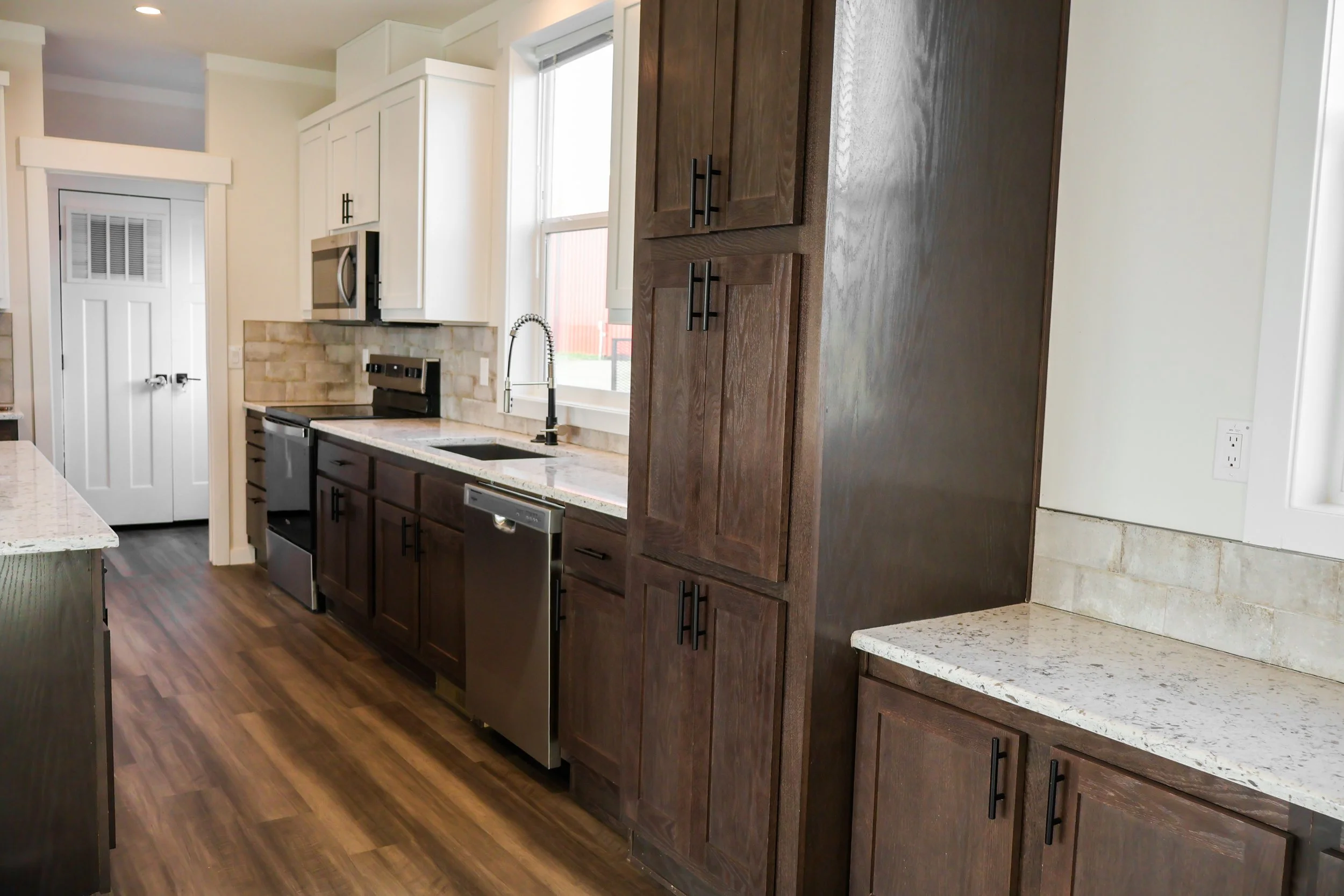Cabinet option photo 15