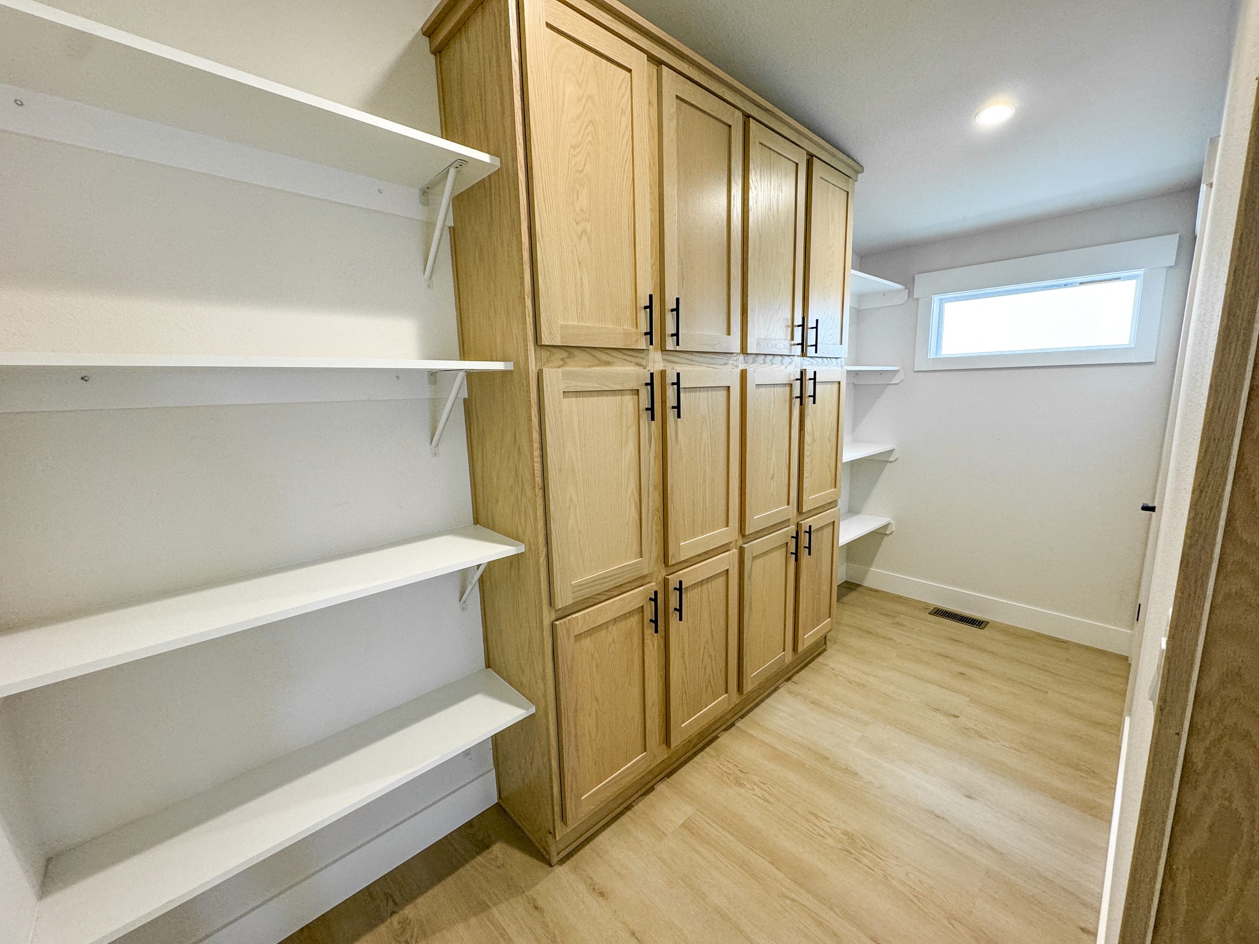 Cabinet option photo 21