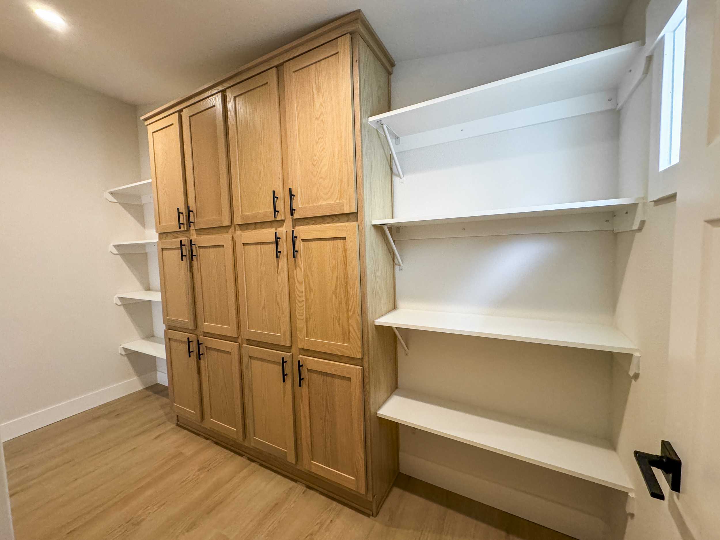 Cabinet option photo 23